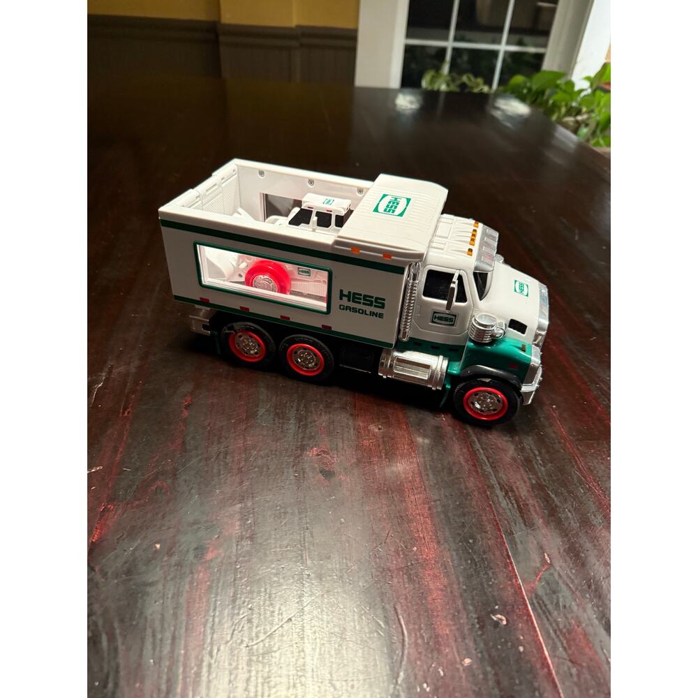 2008 Hess Toy Truck w/Front End Loader-Working Lights&Motorized Loader